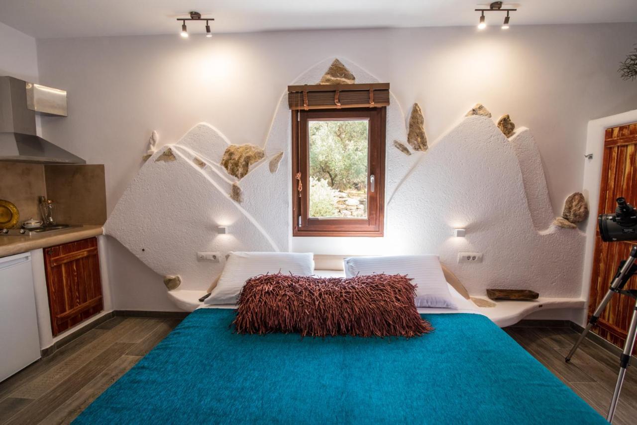 Elaiolithos - Luxury Villa Suites - Adults Only Khalkion Экстерьер фото